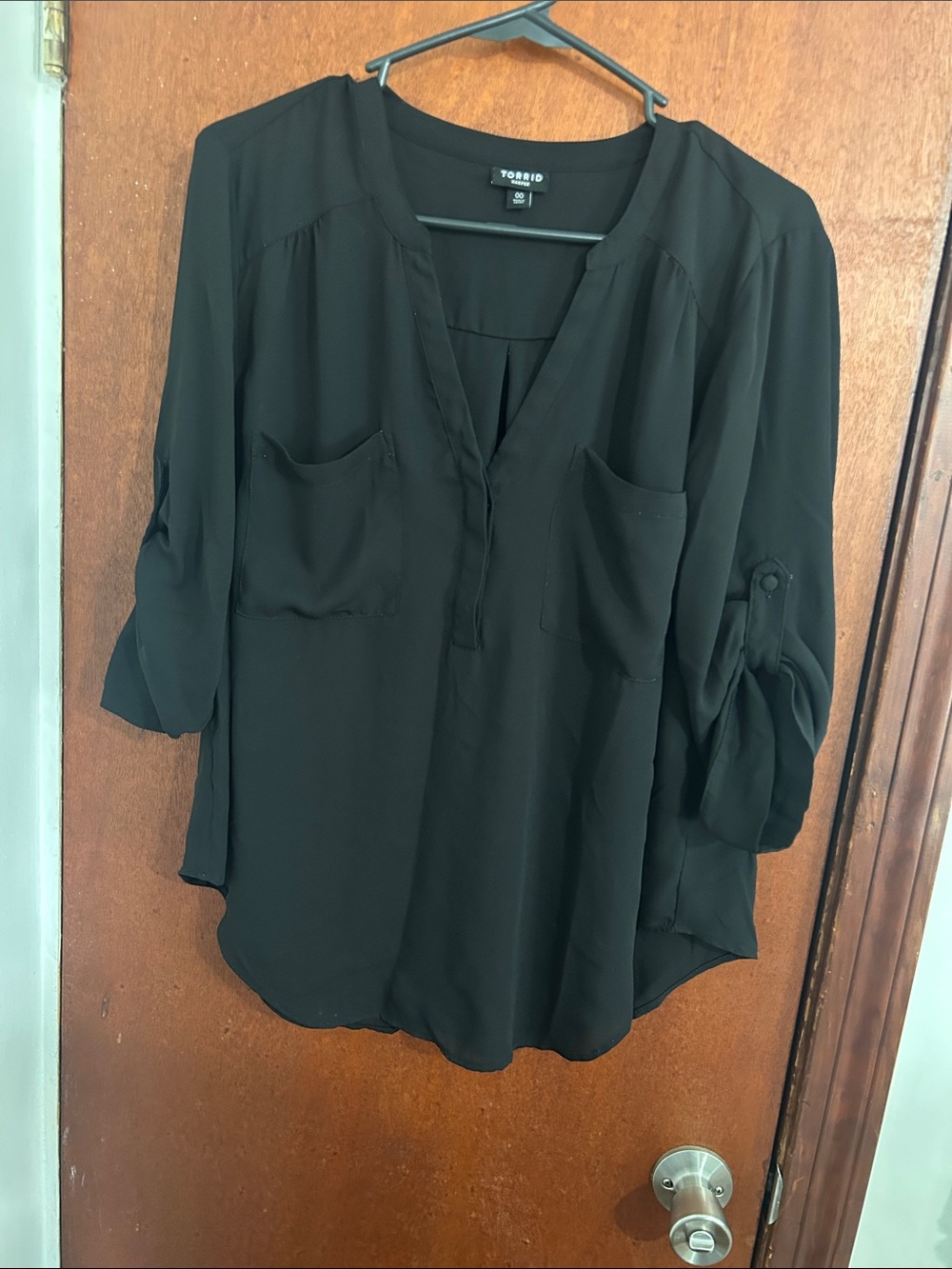 torrid Black V-Neck Roll-Tab Sleeve Tunic